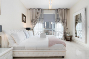 Lux BnB I Standpoint Tower I Opera View